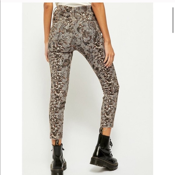 NWT Free People Raw High Rise Jegging / Snakeskin - Picture 4 of 5